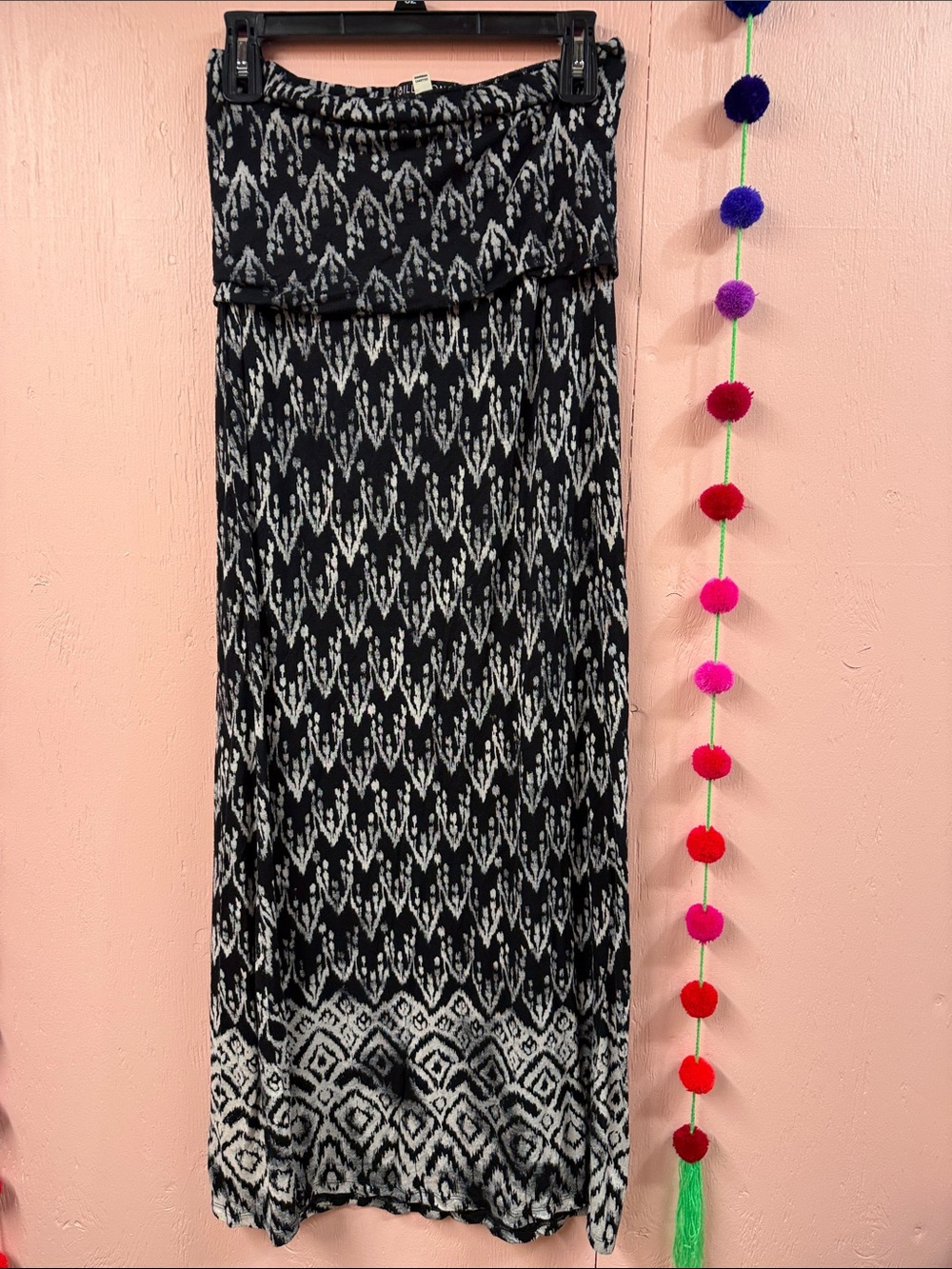 Billabong Black and White Printed Maxi Skirt